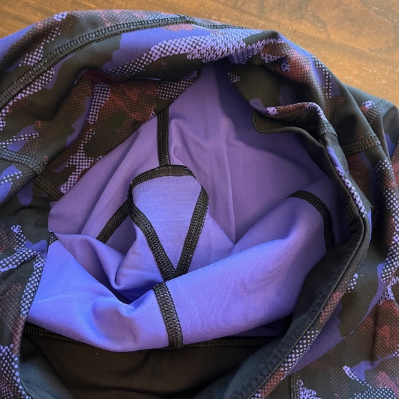 Lululemon Pace Rival Crop Leggings - Hounds Camo Emperor Blue Black Vintage - 4 - Picture 14 of 15